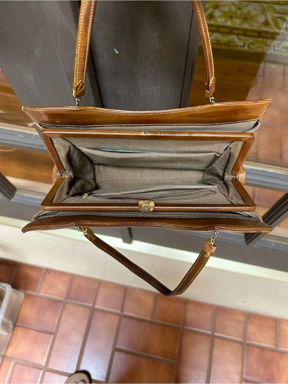 1960s Classic Caramel-colored Leather Top-Handle Tote